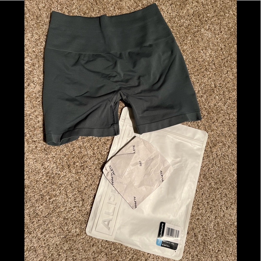 Alphalete Amplify Shorts